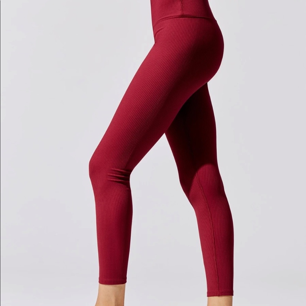 Ribbed Regular Rise 7/8 Legging Carbon 38 Ruby Red